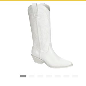 Madden Girl Redford Western White Boots